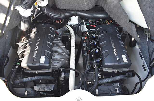 新艇中古艇販売