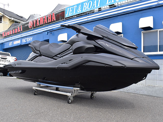 新艇中古艇販売