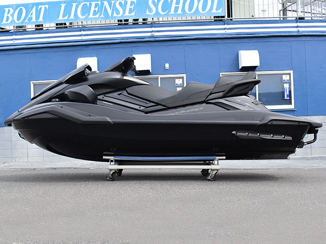 新艇中古艇販売