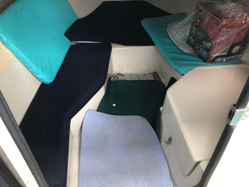 新艇中古艇販売