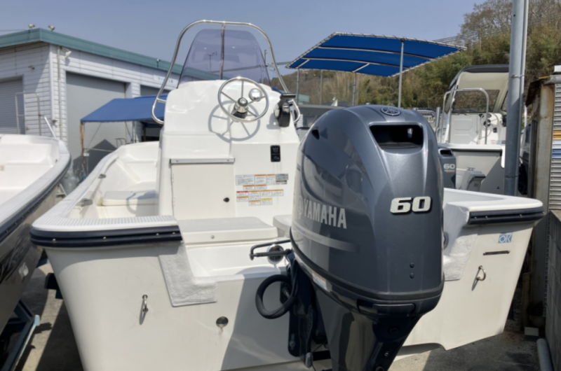 新艇中古艇販売