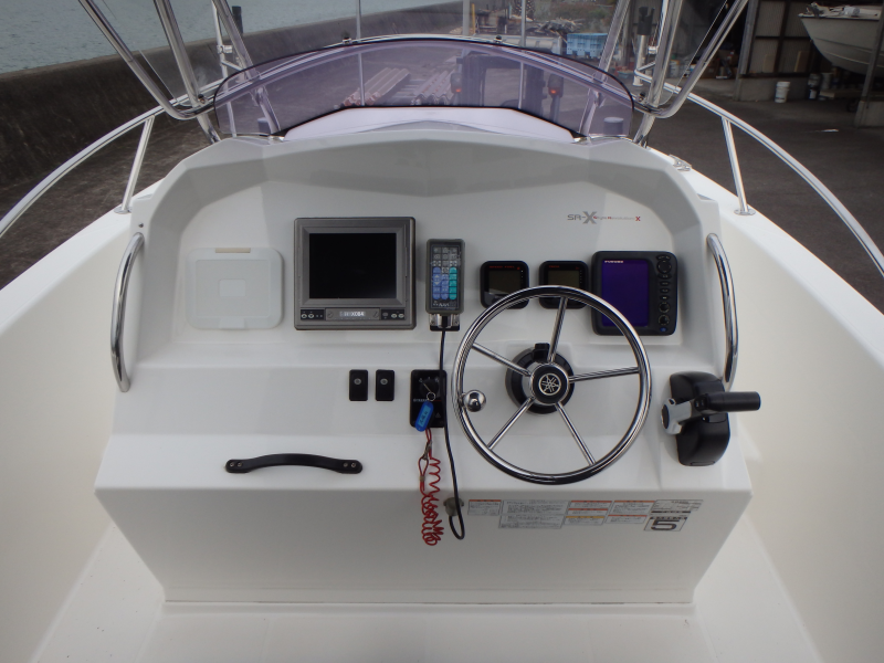 新艇中古艇販売