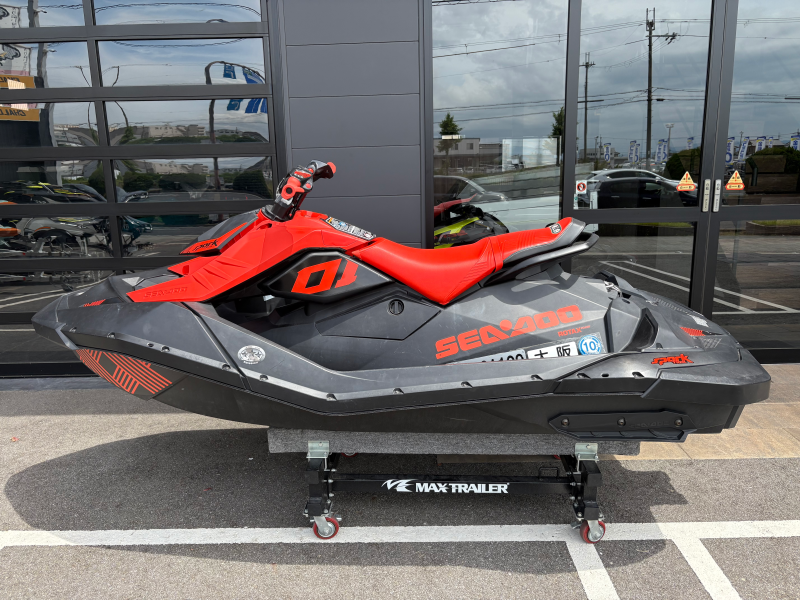 新艇中古艇販売