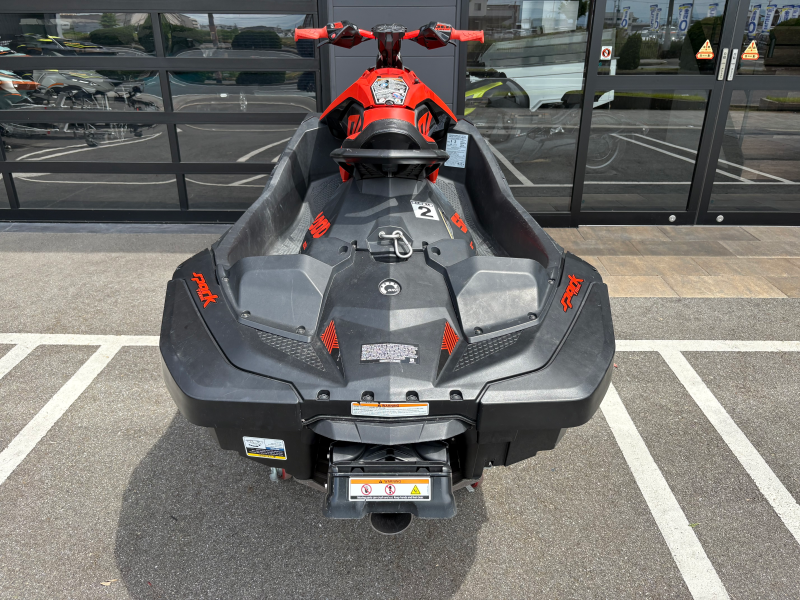 新艇中古艇販売