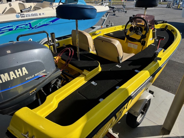 新艇中古艇販売