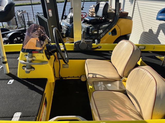 新艇中古艇販売