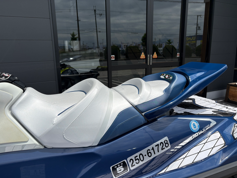 新艇中古艇販売