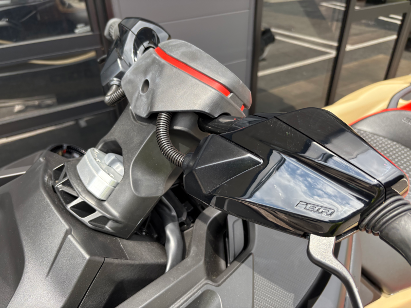 新艇中古艇販売