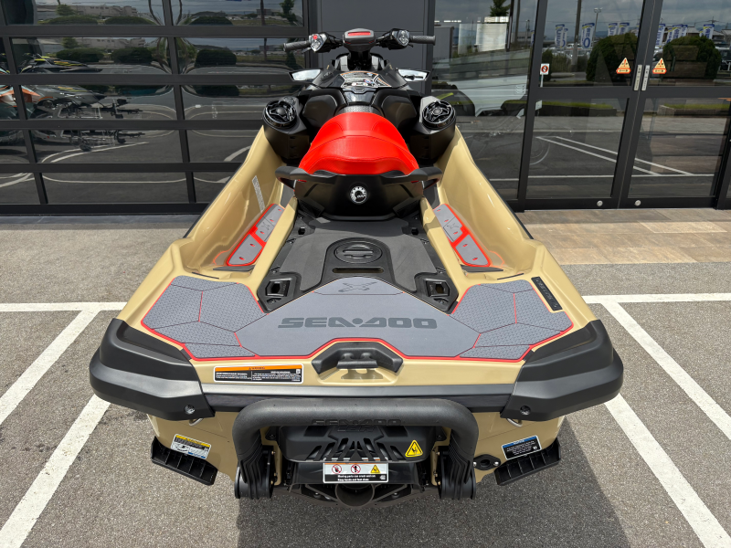 新艇中古艇販売