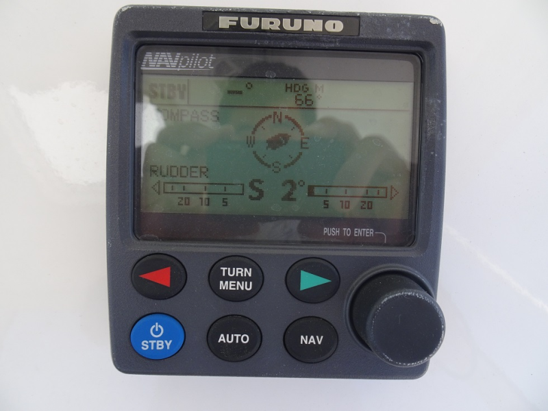 新艇中古艇販売