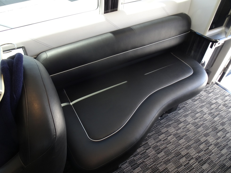 新艇中古艇販売