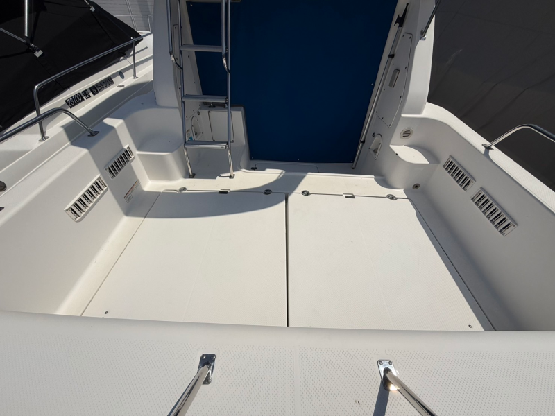 新艇中古艇販売