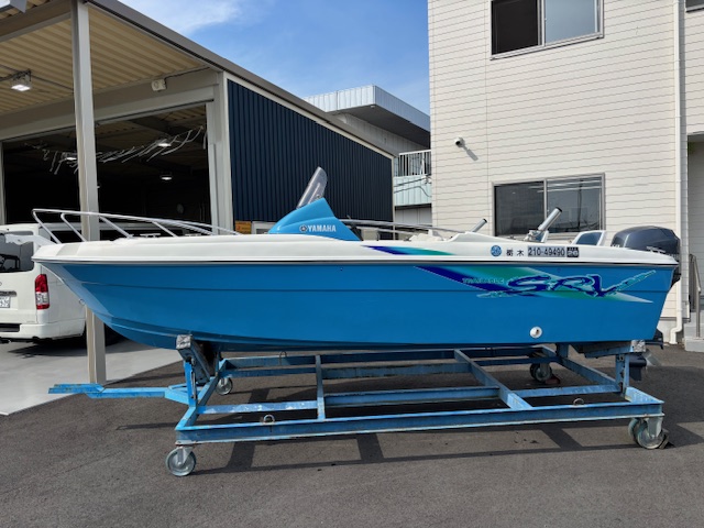 新艇中古艇販売