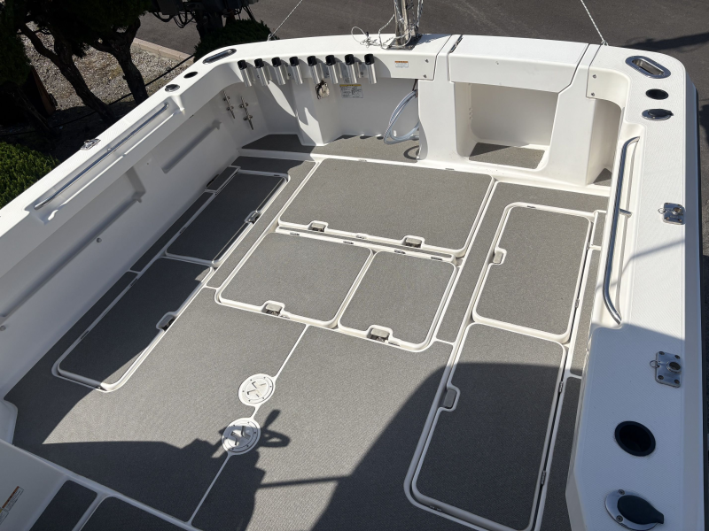 新艇中古艇販売