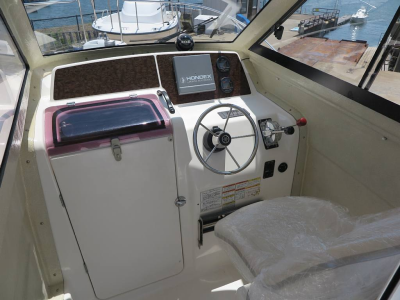新艇中古艇販売