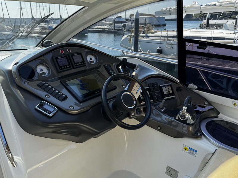 新艇中古艇販売