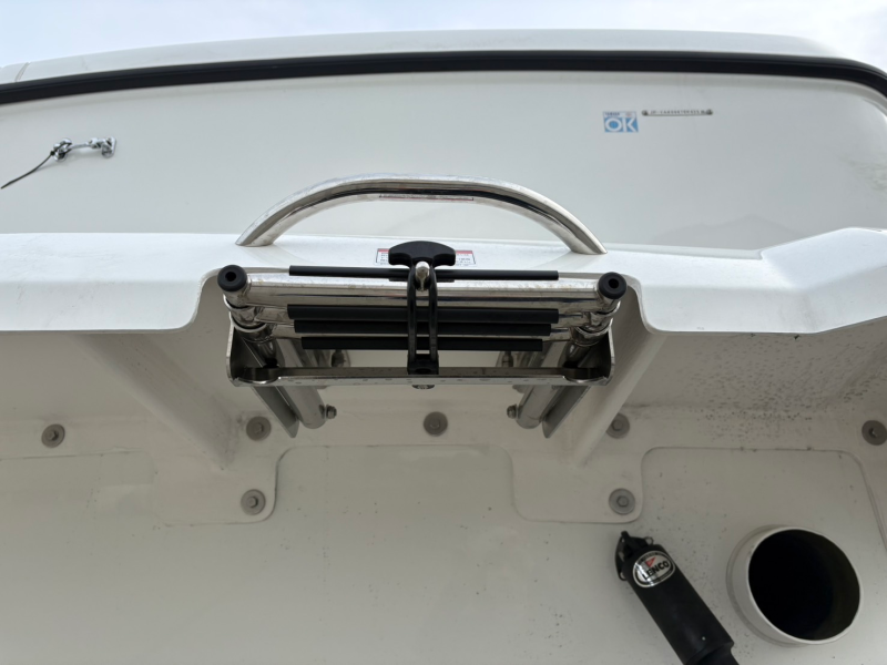 新艇中古艇販売