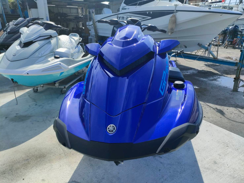 新艇中古艇販売