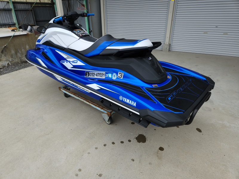 新艇中古艇販売