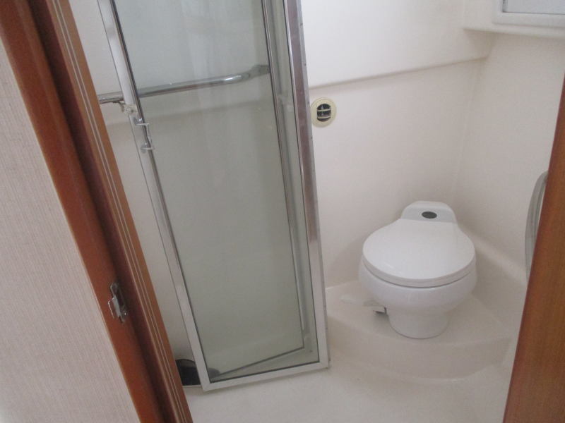 新艇中古艇販売