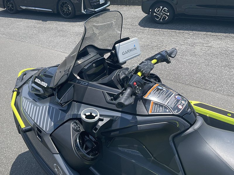 新艇中古艇販売