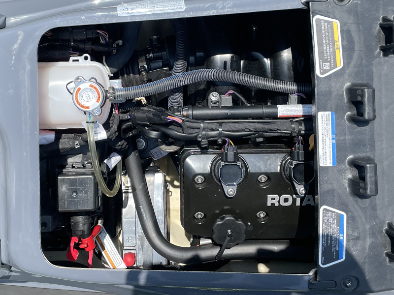 新艇中古艇販売