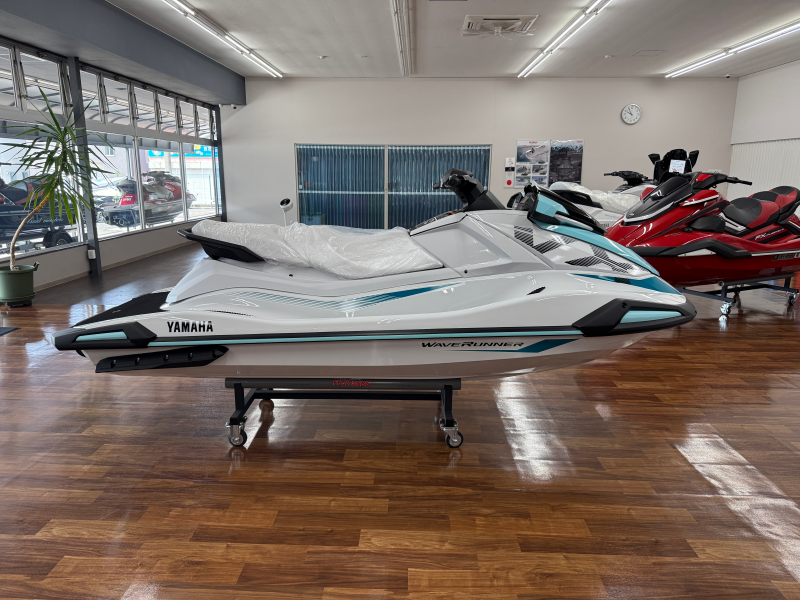新艇中古艇販売