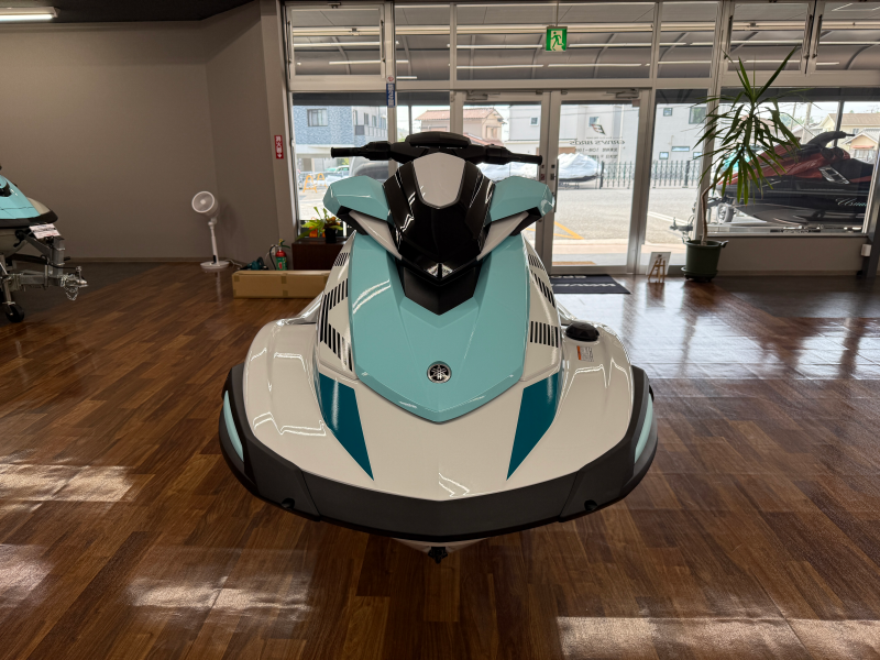 新艇中古艇販売
