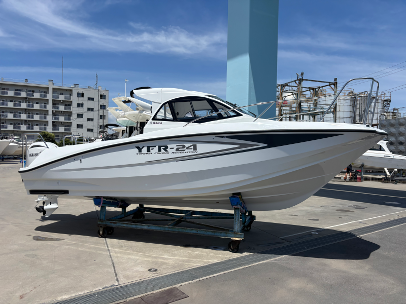 新艇中古艇販売