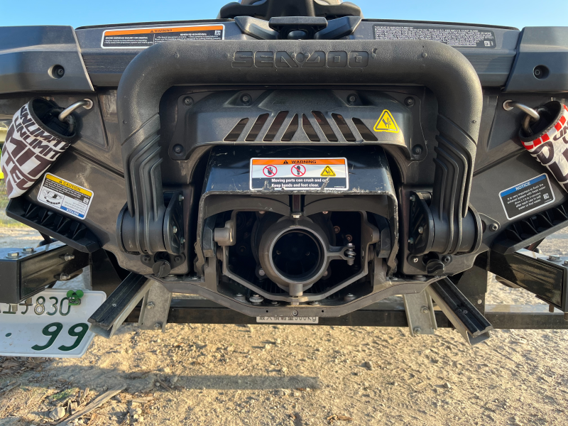 新艇中古艇販売