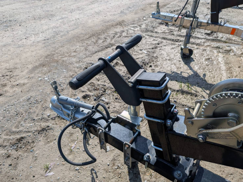 新艇中古艇販売