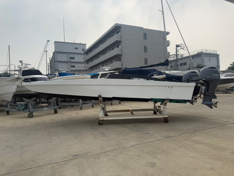 新艇中古艇販売