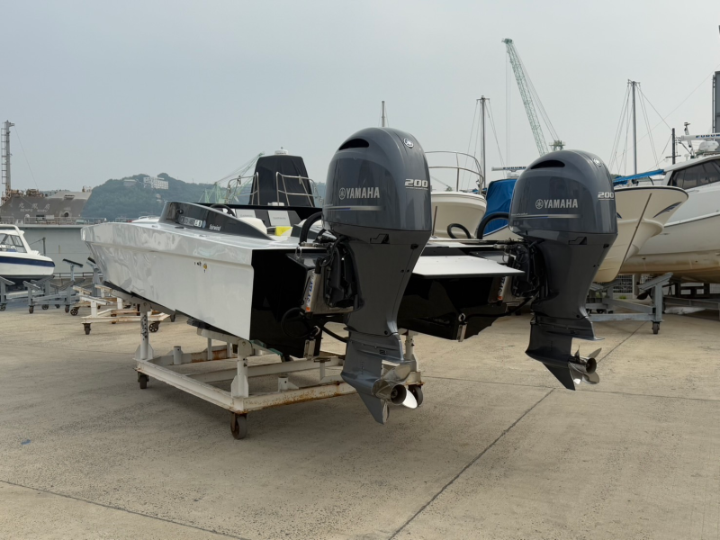 新艇中古艇販売