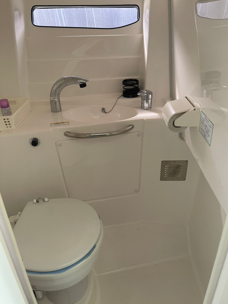 新艇中古艇販売