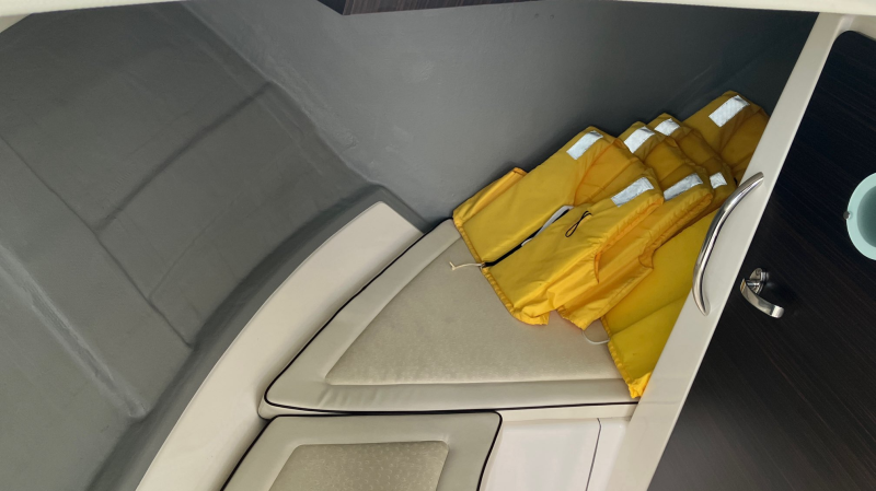 新艇中古艇販売