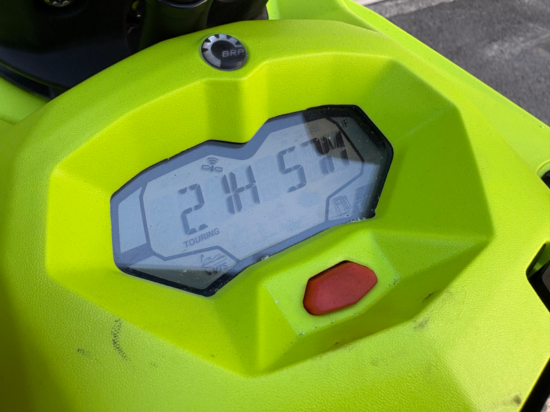 新艇中古艇販売