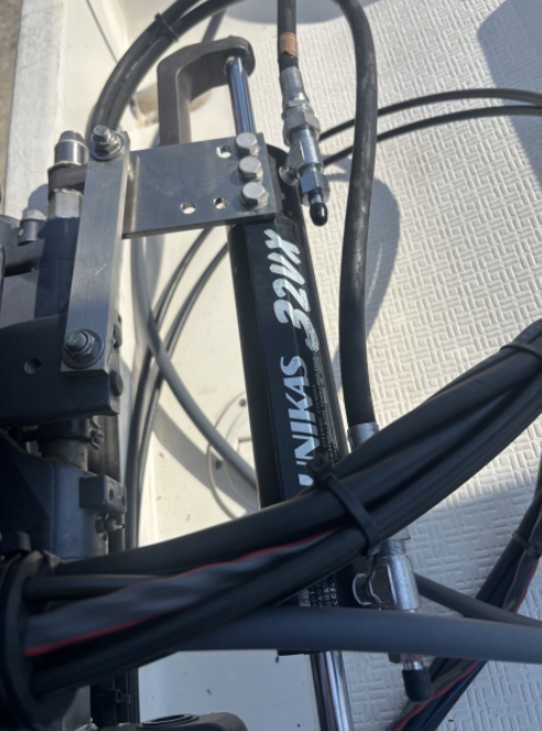 新艇中古艇販売