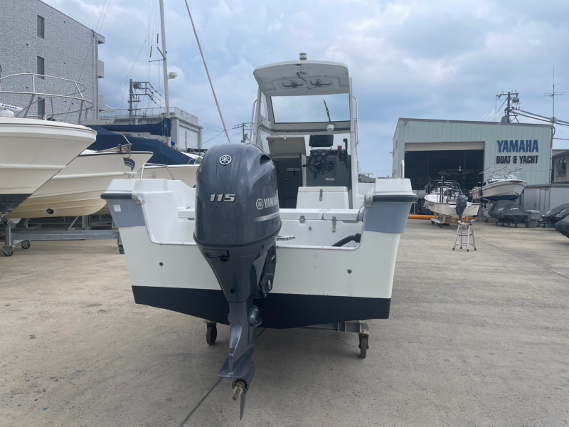 新艇中古艇販売