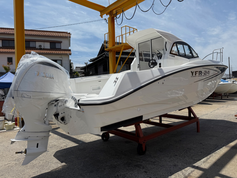 新艇中古艇販売