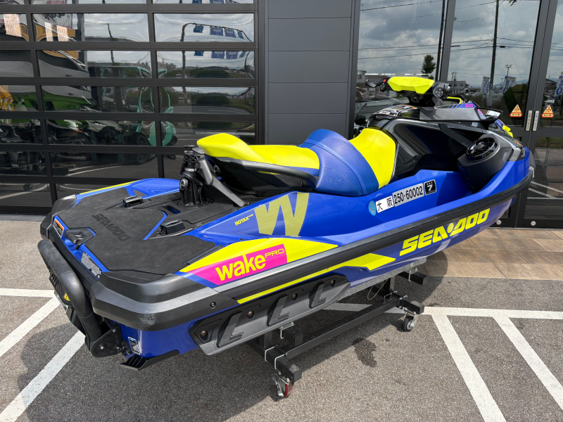 新艇中古艇販売