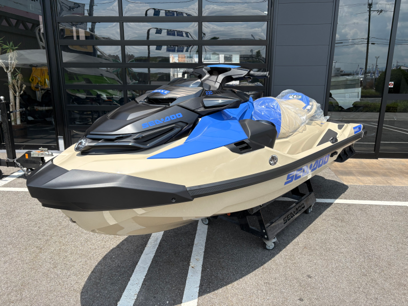 新艇中古艇販売