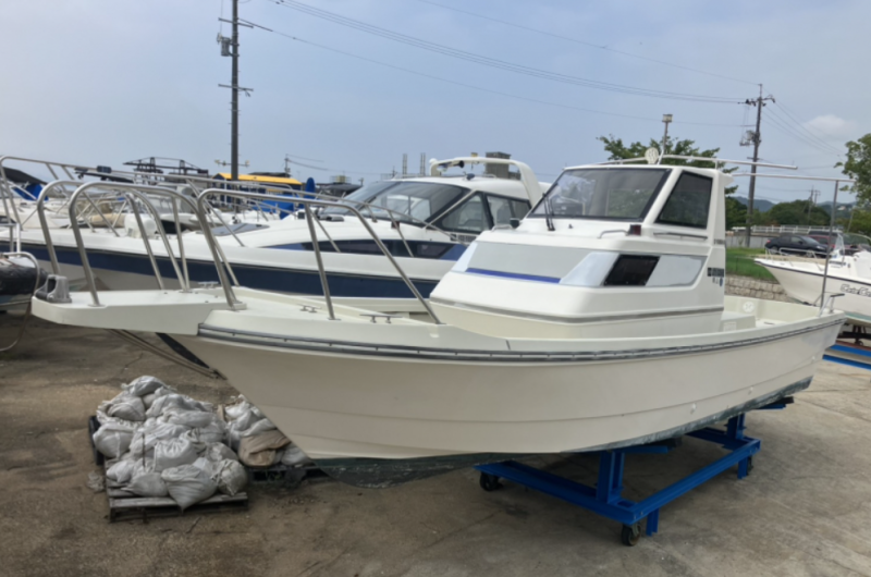 新艇中古艇販売