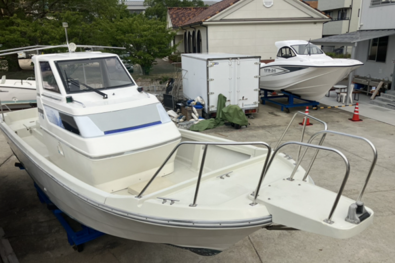 新艇中古艇販売