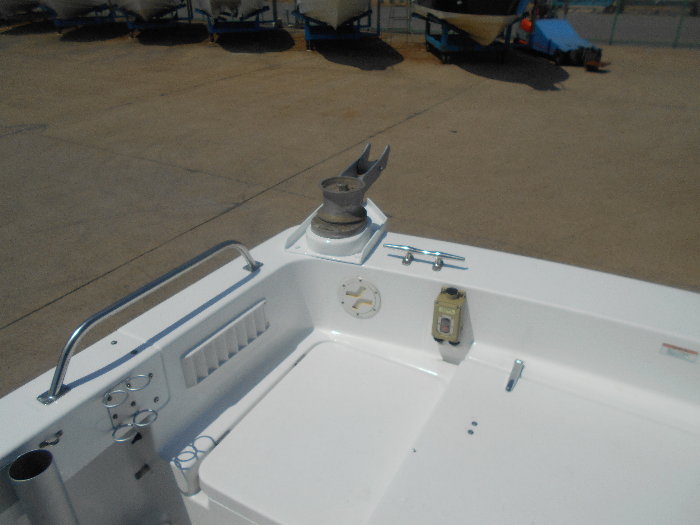 新艇中古艇販売