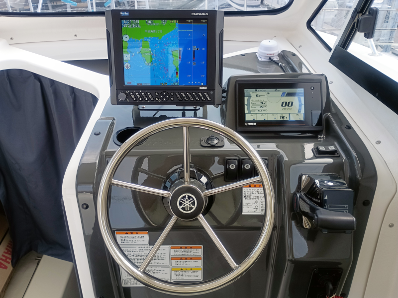 新艇中古艇販売