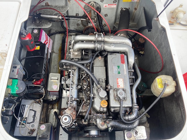 新艇中古艇販売