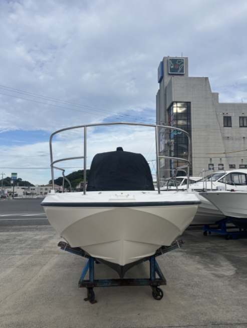 新艇中古艇販売