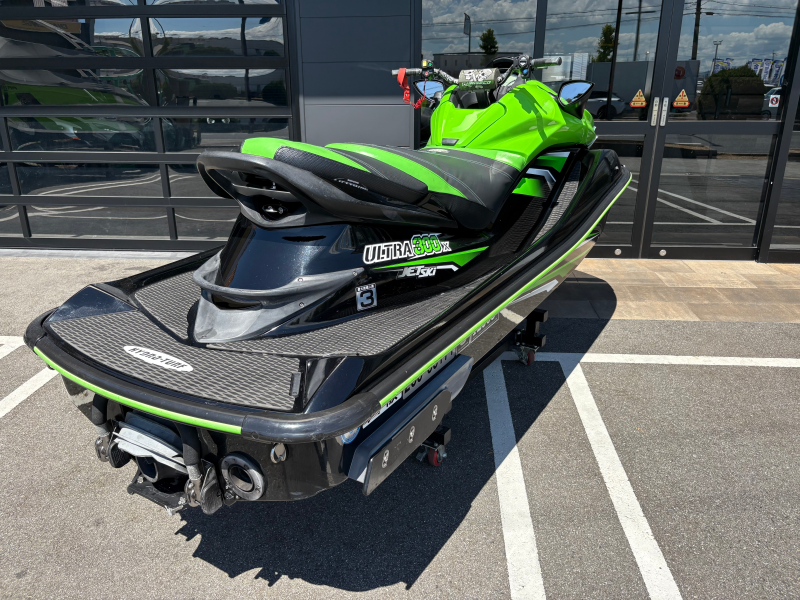 新艇中古艇販売
