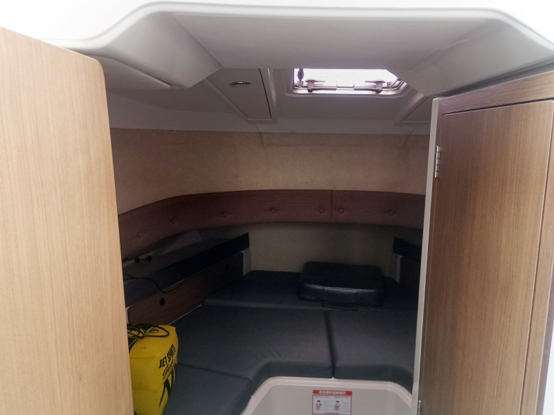 新艇中古艇販売