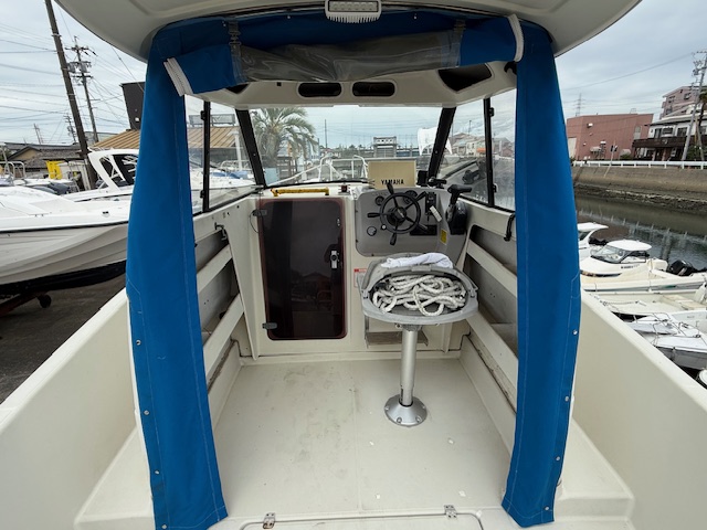 新艇中古艇販売